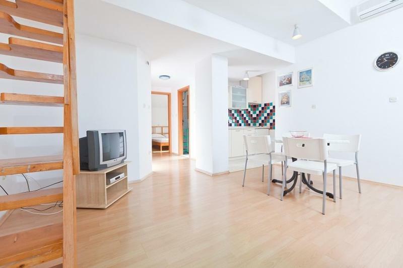 Apartmani "Miso" Подгора Екстер'єр фото