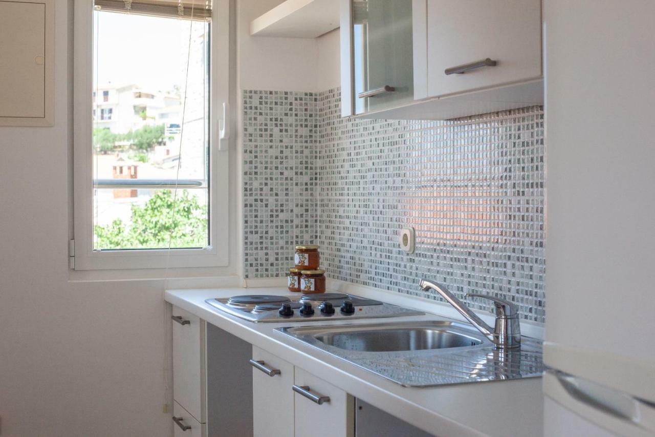 Apartmani "Miso" Подгора Екстер'єр фото