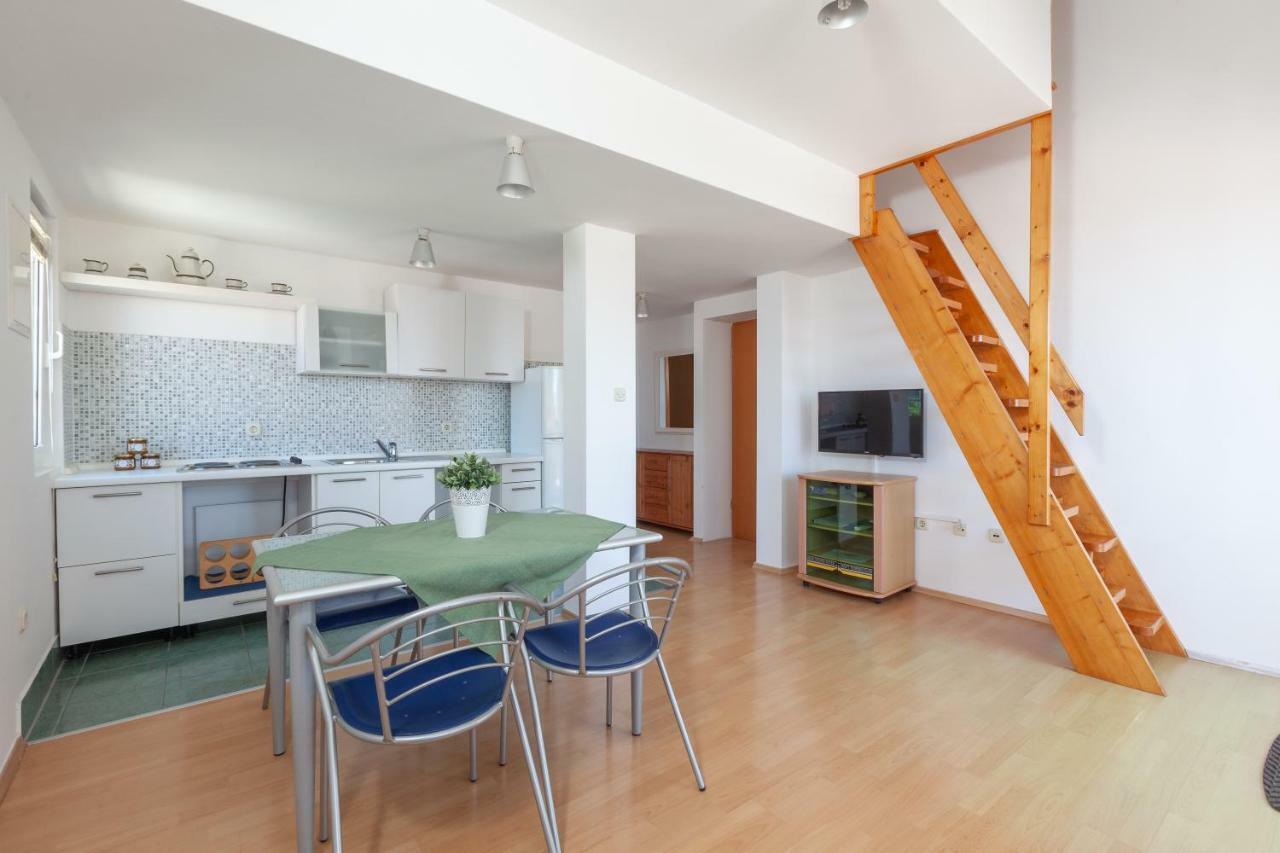 Apartmani "Miso" Подгора Екстер'єр фото